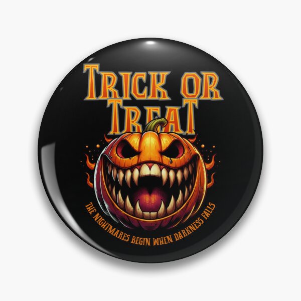 Artikelvorschau, Spooky Pumpkin Horror Graphic Tee entworfen und verkauft von InkForge Studio.