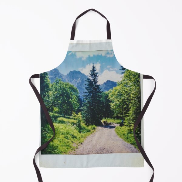 Item preview, Fotografía Polaroid antigua de las montañas Tatra - Sendero del valle de Koscieliska designed and sold by GabeMountainArt.