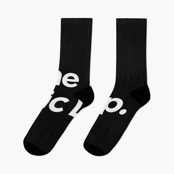 Aperçu de l'œuvre T-shirt Mic Drop pour toute la famille, drôle et assorti créée et vendue par JanetteNWillis.