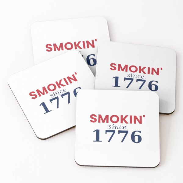 Aperçu de l'œuvre Smokin Since 1776 Funny 4th Of July BBQ Tee créée et vendue par 7Four1 Designs.