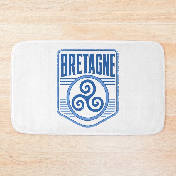 Artikelvorschau, Bretagne Triskelion Vintage keltisches Symbol entworfen und verkauft von AntiqueImages.