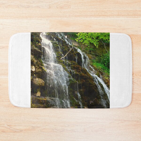 Artikelvorschau, Wolf Creek Falls, New River Gorge, WV, Vertikal entworfen und verkauft von LisaWootenPhoto.