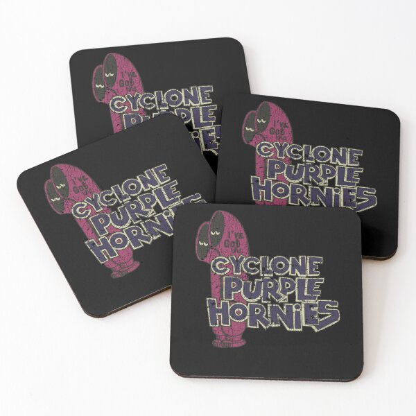 Artikelvorschau, Ich habe die Cyclone Purple Hornies entworfen und verkauft von Hanan Amin.