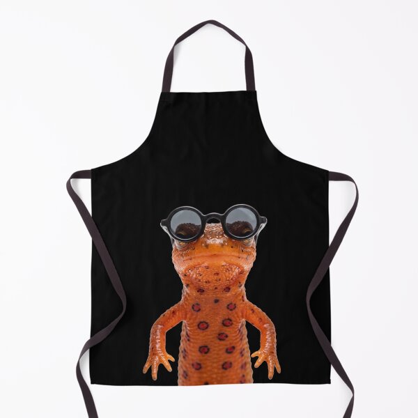 Aperçu de l'œuvre Bébé triton oriental mignon portant des lunettes de soleil amusantes créée et vendue par RareLavender.