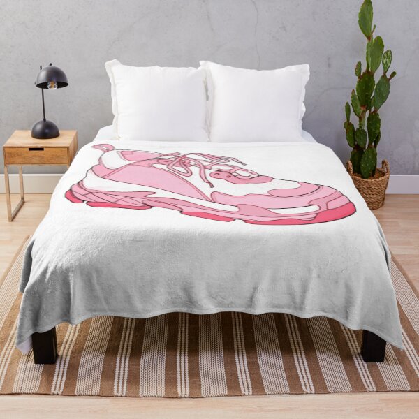 Artikelvorschau, Pink Kick cute entworfen und verkauft von averyhoffmanArt.