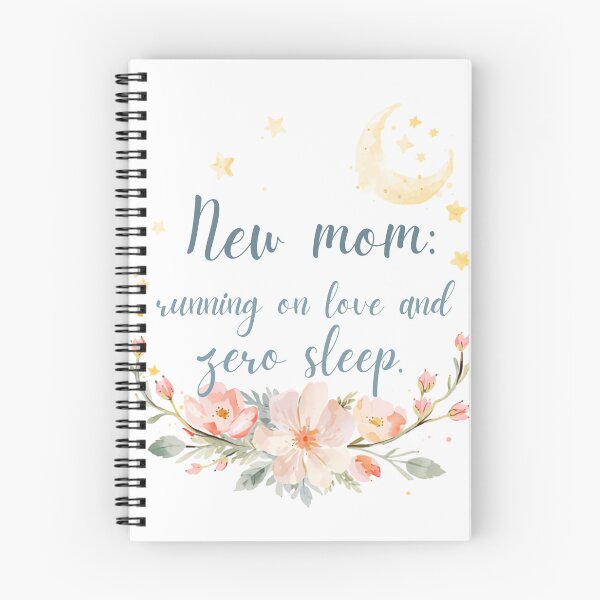 Artikelvorschau, Frischgebackene Mama, die nur noch von Liebe lebt und keinen Schlaf bekommt entworfen und verkauft von CozyMomDesign.