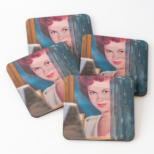 Item preview, La actriz designed and sold by Cioran Studios.