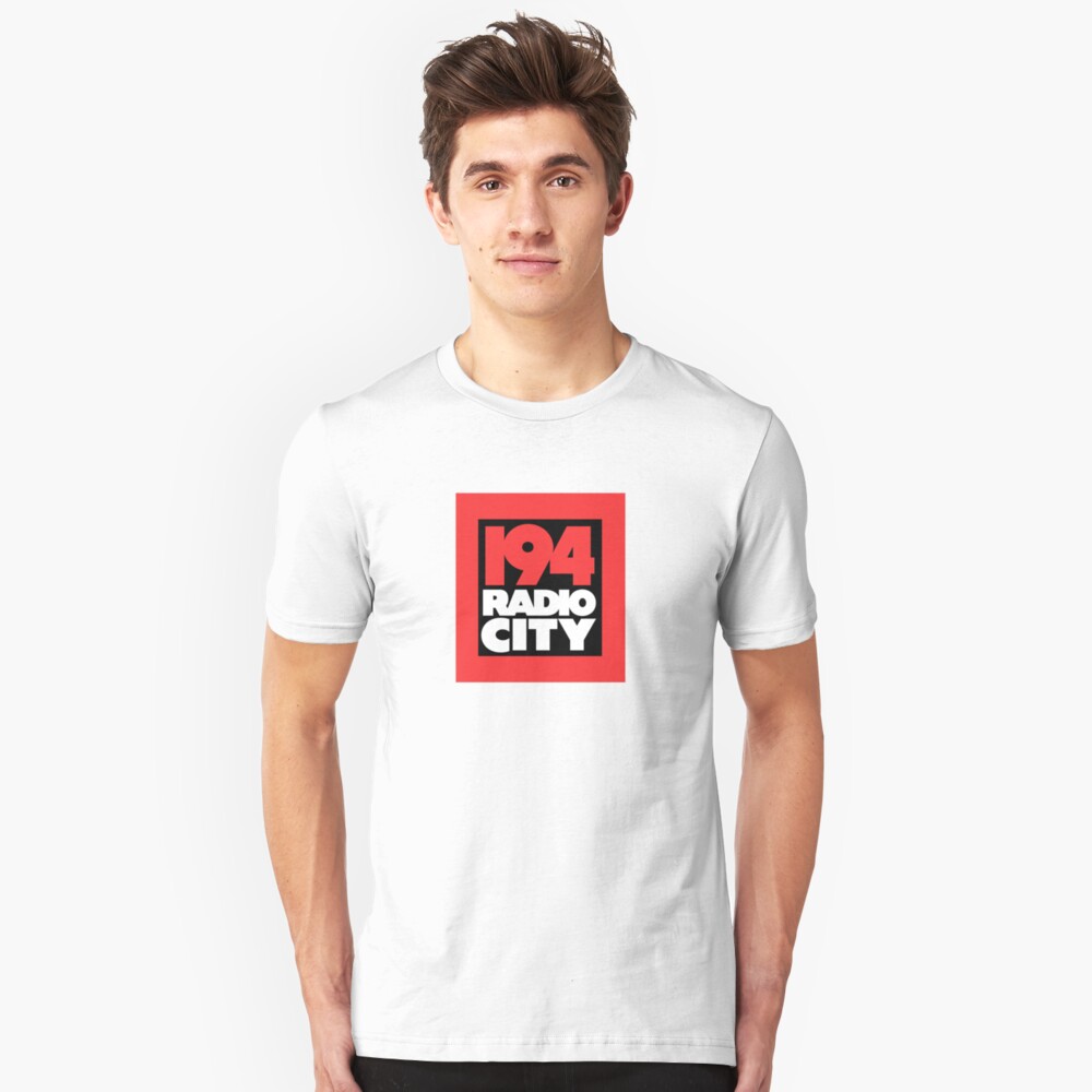 Radio City 194 Liverpool local independent radio logo Slim Fit T-Shirt