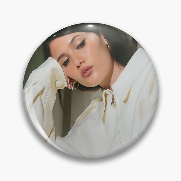 Item preview, gaya penyanyi wanita sienna spiro visitor tour 2026 - 2027 designed and sold by artington736.