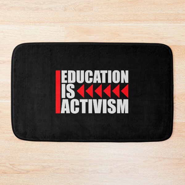 Item preview, La educación es activismo. Declaración audaz de un profesor. designed and sold by shirt-o-mat.