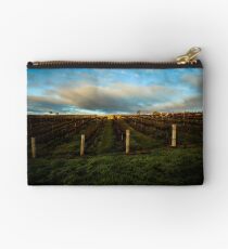 Winery Studio Pouch