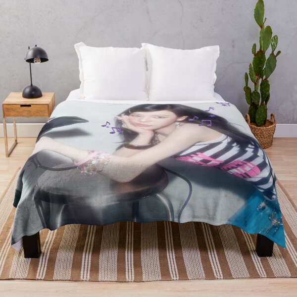 Item preview, Karina de aespa designed and sold by jaofnn.