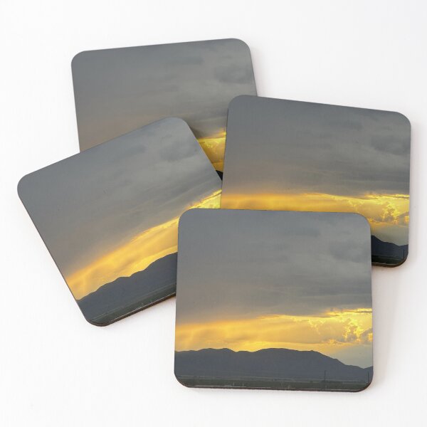 Artikelvorschau, Stürmischer Sonnenuntergang entworfen und verkauft von 5x5 Adventures .