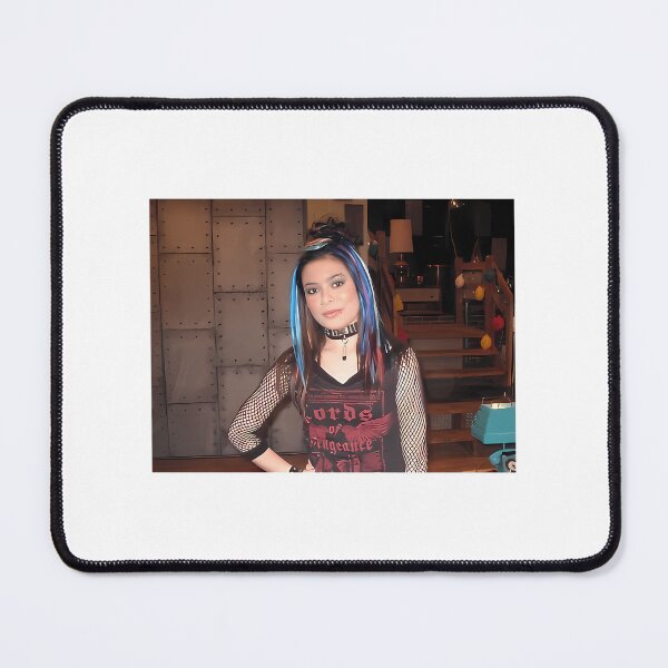 Item preview, Fase grunge de Carly Shay designed and sold by nadavells.