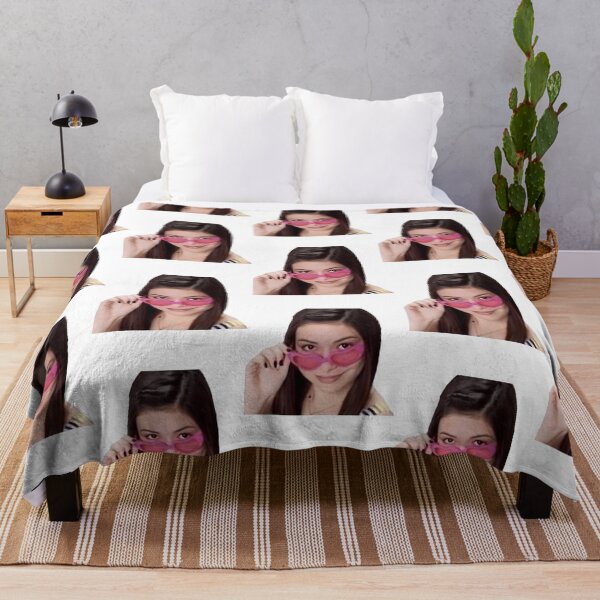 Item preview, Miranda Cosgrove designed and sold by fontende.