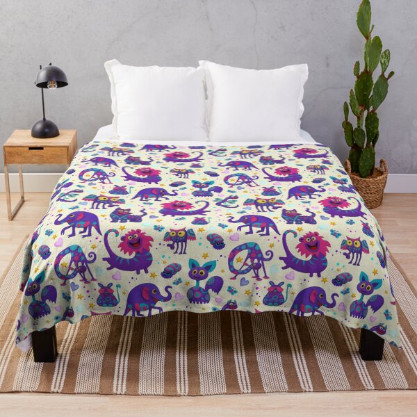 Artikelvorschau, Whimsical Purple Monsters Pattern entworfen und verkauft von PatykArt.