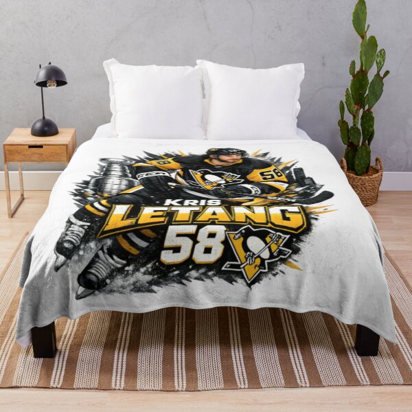 Artikelvorschau, Kris Letang 58 Vintage Hockey Grafik entworfen und verkauft von CatLovers Studio.