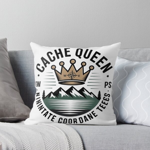 Aperçu de l'œuvre Cache Queen Vintage Geocaching créée et vendue par IamKristopher.
