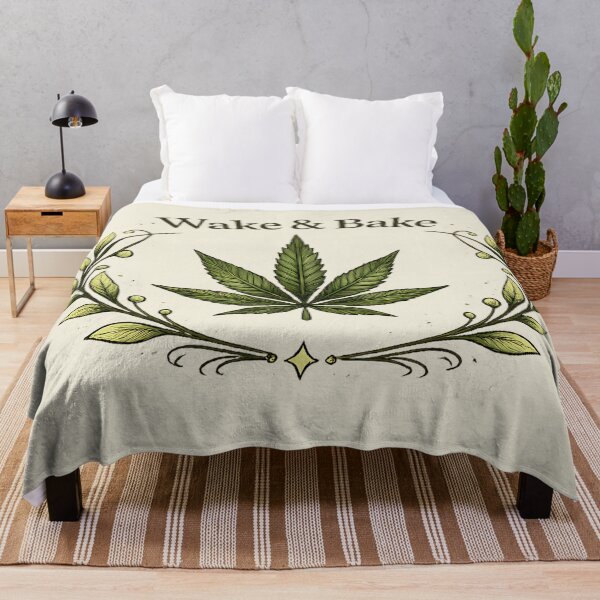 Artikelvorschau, Wake & Bake. – Forest Green Cannabis Leaf Emblem entworfen und verkauft von BlueB420.