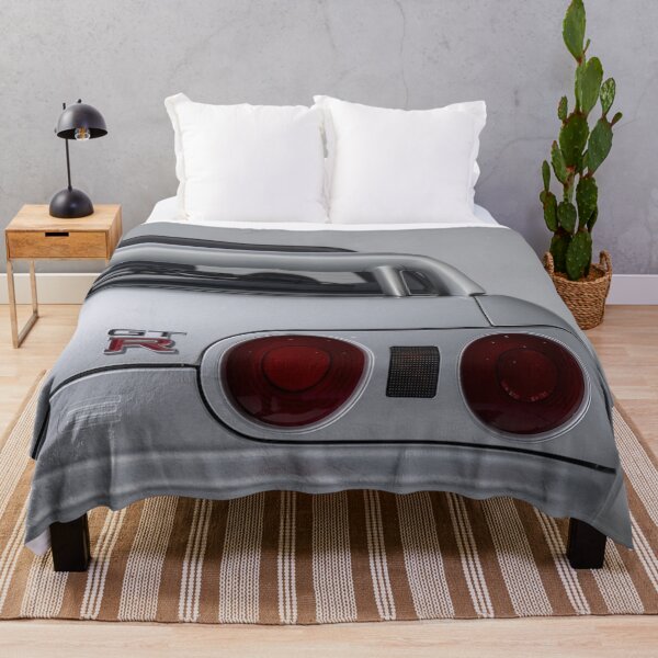 Item preview, Póster del Nissan Skyline R32 GTR plateado - Leyenda de Godzilla JDM designed and sold by Road To Track.