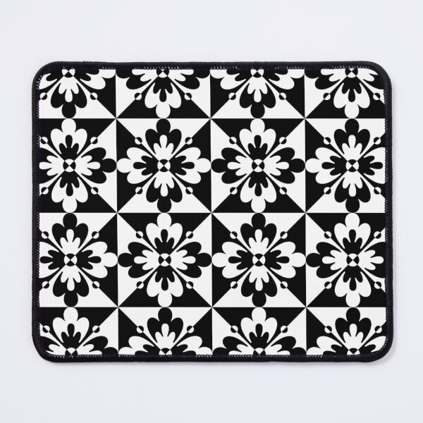 Item preview, Caja floral alternada con impresión grande en blanco y negro de Regal designed and sold by Here's To Endless Possibilities.