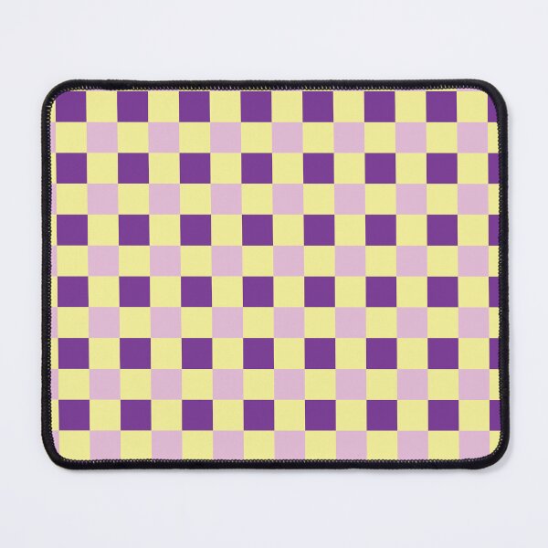 Artikelvorschau, Nahtloses Schachbrettmuster in Lavendel, Buttergelb und Zartrosa | Modernes geometrisches Quadratmuster entworfen und verkauft von ViviNyks.