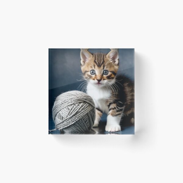 Artikelvorschau, Animals - Adorable Tabby and White Kitten, Sweet and Innocent Portrait entworfen und verkauft von World-Pets.
