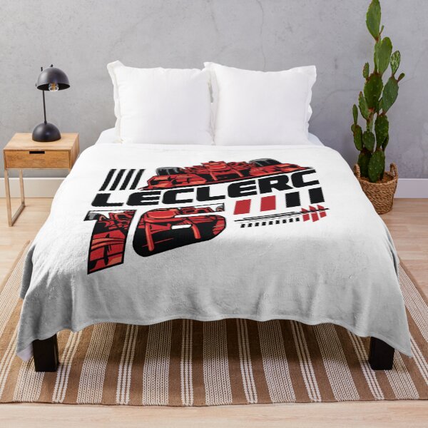 Aperçu de l'œuvre T-shirts Charles Leclerc, 16 ans, pilote de Formule 1 créée et vendue par Coldgundesign.