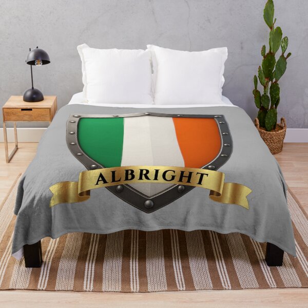 Item preview, Escudo del patrimonio irlandés de Albright designed and sold by Highlandkings.