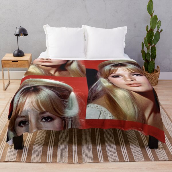 Item preview, Character - Tenue Legere Regard Franc Portrait designed and sold by Beat-It.