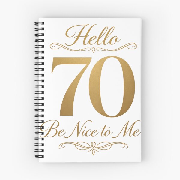 Aperçu de l'œuvre Bonjour 70 ans, soyez gentils avec moi | T-shirt humoristique pour un 70e anniversaire avec typographie créée et vendue par rushaib.