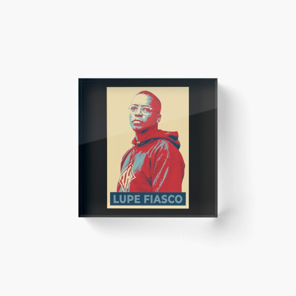 Aperçu de l'œuvre Lupe Fiasco créée et vendue par VerdePlantTees.