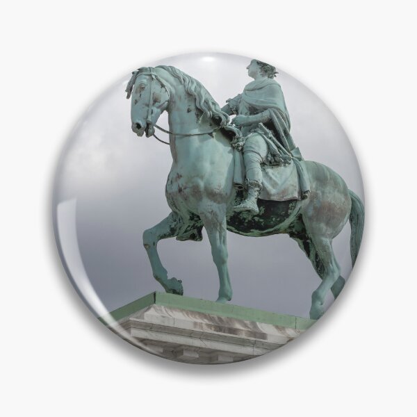 Artikelvorschau, Reiterstatue im Schloss Amalienborg in Kopenhagen entworfen und verkauft von jrtwynam.