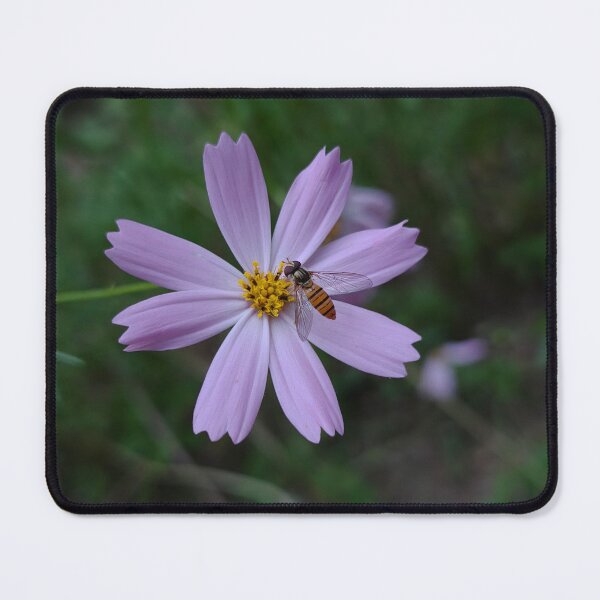 Item preview, 花与蜜蜂 designed and sold by oneohoneStore.