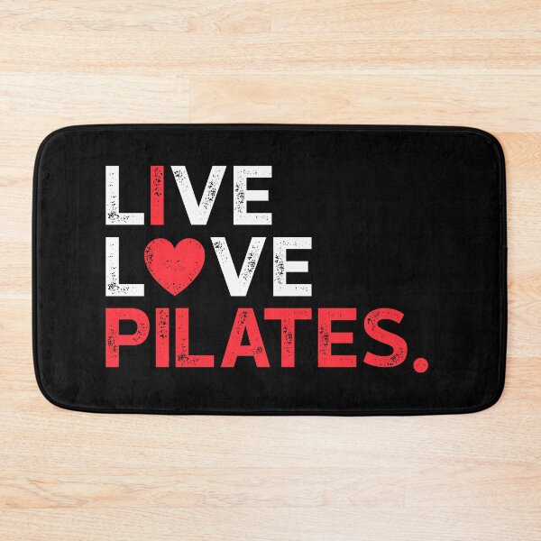 Artikelvorschau, Ich liebe Pilates – Ich lebe die Liebe zum Pilates! entworfen und verkauft von qarinefesia.