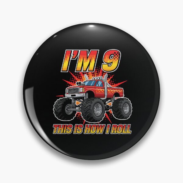 Artikelvorschau, Ich bin 9. So bin ich eben. Monster Truck Geburtstagskind, neun Jahre alt. entworfen und verkauft von PopStars1993.