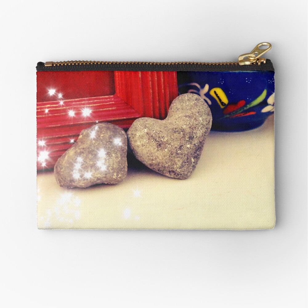 Heart-All we need is love Zipper Pouch