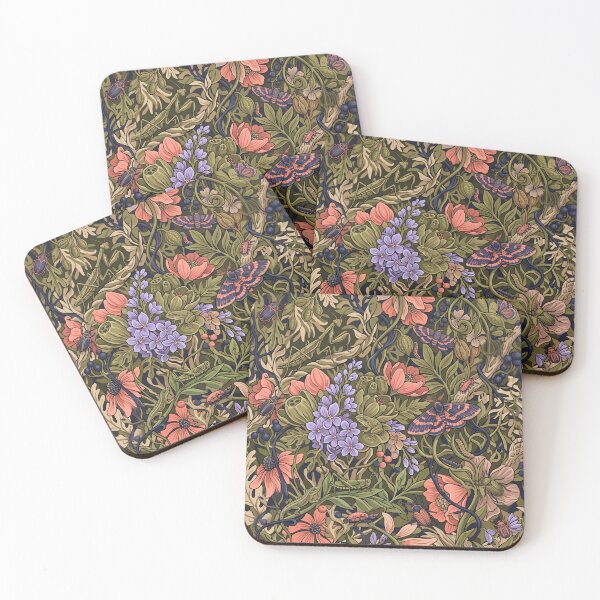 Aperçu de l'œuvre Hidden Insect Floral Pattern créée et vendue par ASTRAL ART LAB.