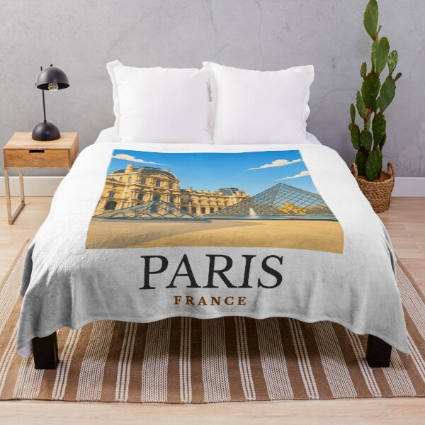 Item preview, París - Francia designed and sold by GoodOldVintage.
