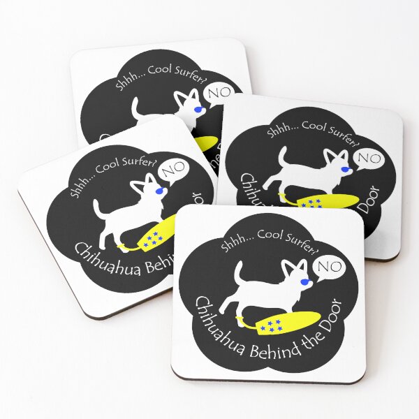 Artikelvorschau, Lustiger Chihuahua, cooler Surfer hinter der Tür, schwarzer Sockel entworfen und verkauft von Na7nasColorShop.