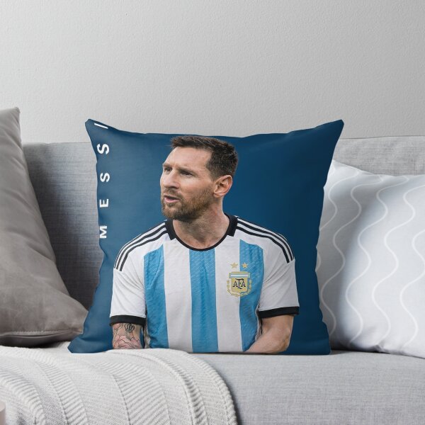 Artikelvorschau, Lionel Messi GOAT Classic T-Shirt entworfen und verkauft von oganespegenh.