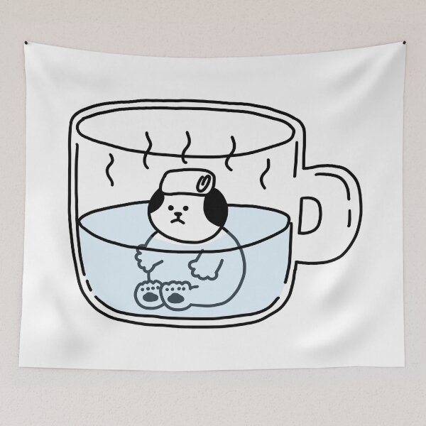 Artikelvorschau, Eine Katze, die ein warmes Bad in einer Tasse nimmt entworfen und verkauft von superbaechoo.