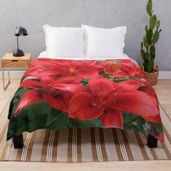 Item preview, Hermosa foto de lirios rojos en plena floración designed and sold by Here's To Endless Possibilities.