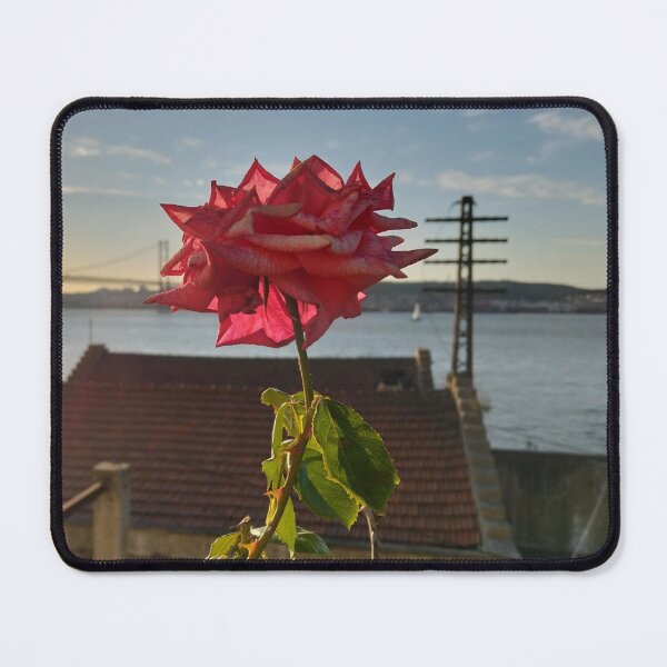 Item preview, Rosa vermelha designed and sold by ZeusGallery.