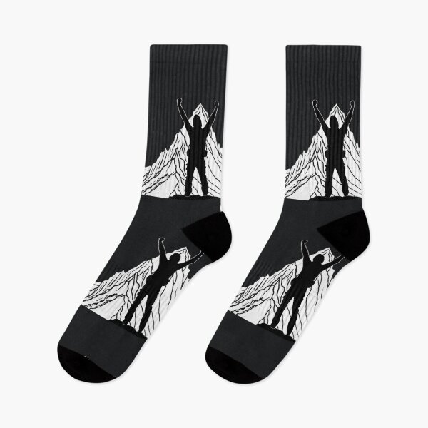 Artikelvorschau, Illustration - Hiker at the Summit, Symbol of Adventure entworfen und verkauft von Reverso-Design.