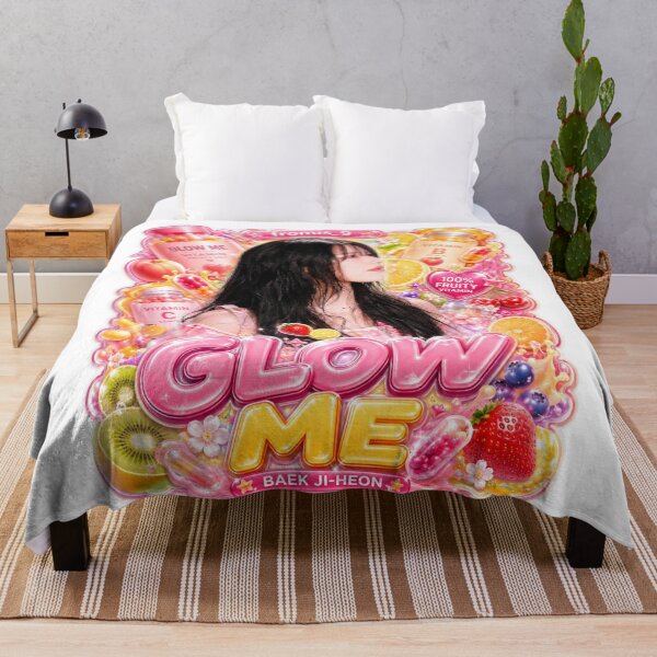Aperçu de l'œuvre Jiheon fromis_9 Glow Me Pastel Beachwave Art | Collection de produits dérivés créée et vendue par Valereekmerch.