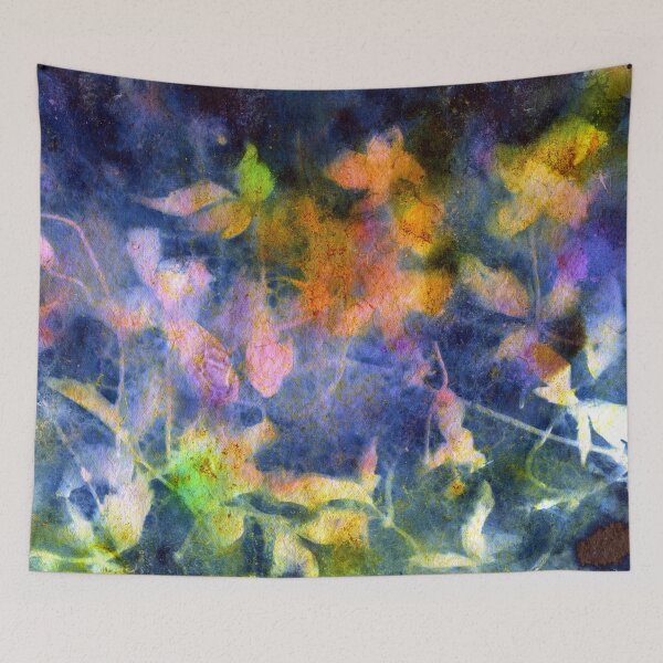 Aperçu de l'œuvre Cyanotype d'une clématite réalisé avec des cristaux aquarelle Brusho créée et vendue par LymphomaLass.