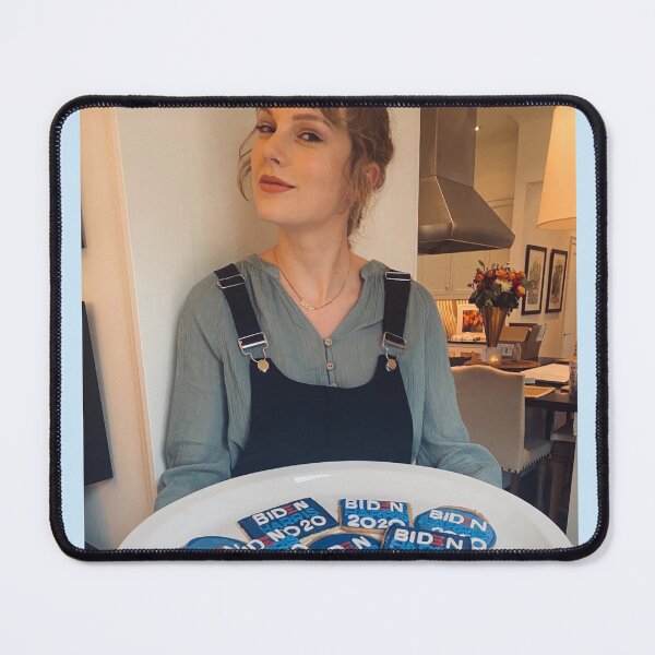 Item preview, Taylor Swift cookies!! designed and sold by sparklepnk.