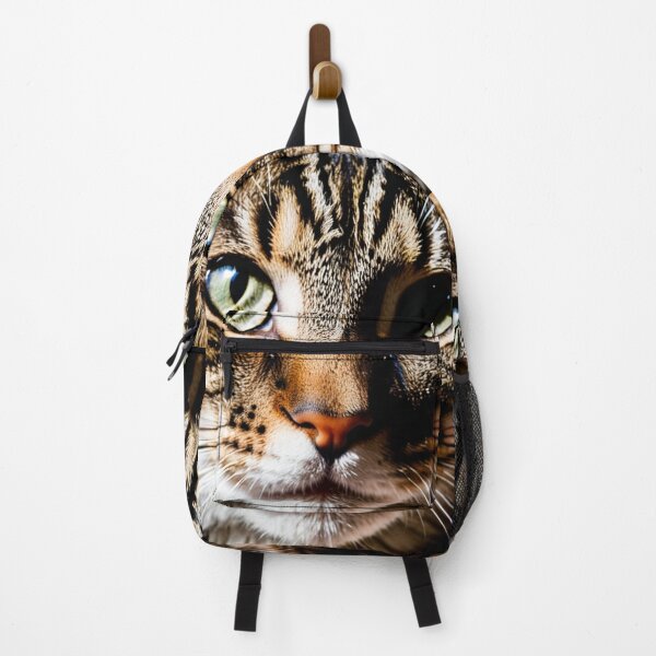 Artikelvorschau, Animals - Striped domestic feline, Natural elegance in close-up entworfen und verkauft von World-Pets.