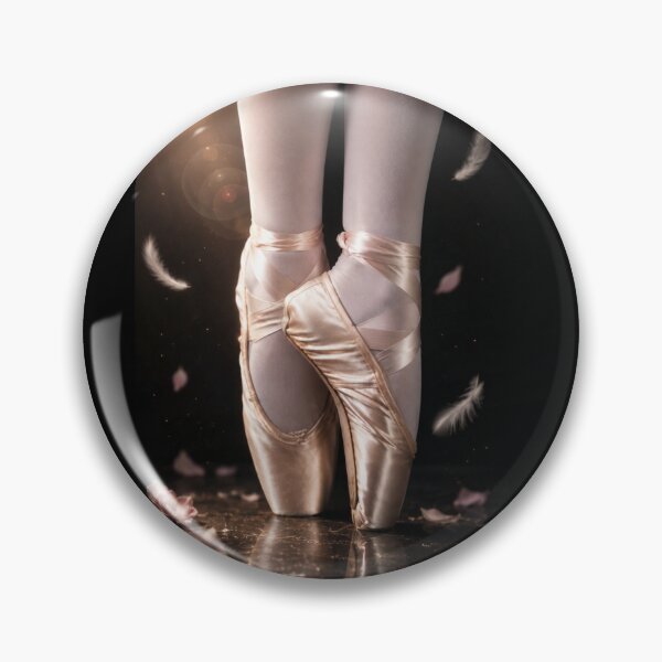Artikelvorschau, En Pointe Eleganz entworfen und verkauft von Kimberly Palmer.